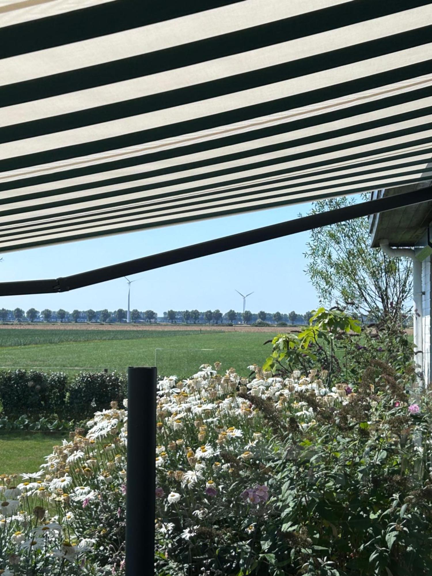 B&B Hieris'T Hoofdplaat Exterior photo